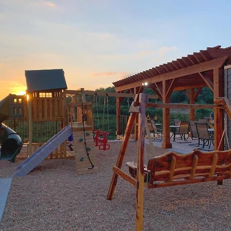 בראנסון Chateau On The Cove מראה חיצוני תמונה
